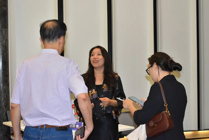  億天凈化總經理出席生物制藥與醫療器械研討廠房建設沙龍，并發表演講 